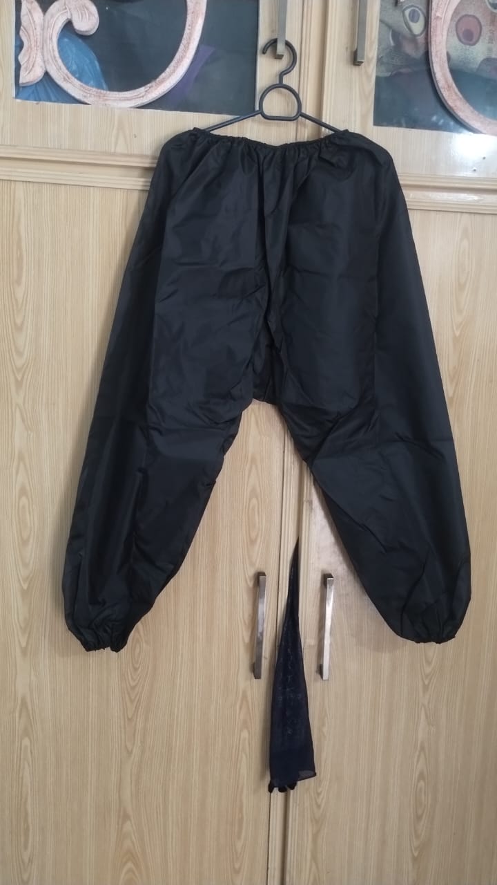 2 Piece Royal Bedding Rain Suit – Waterproof Rain Coat with Trouser And Cap for Men and Women